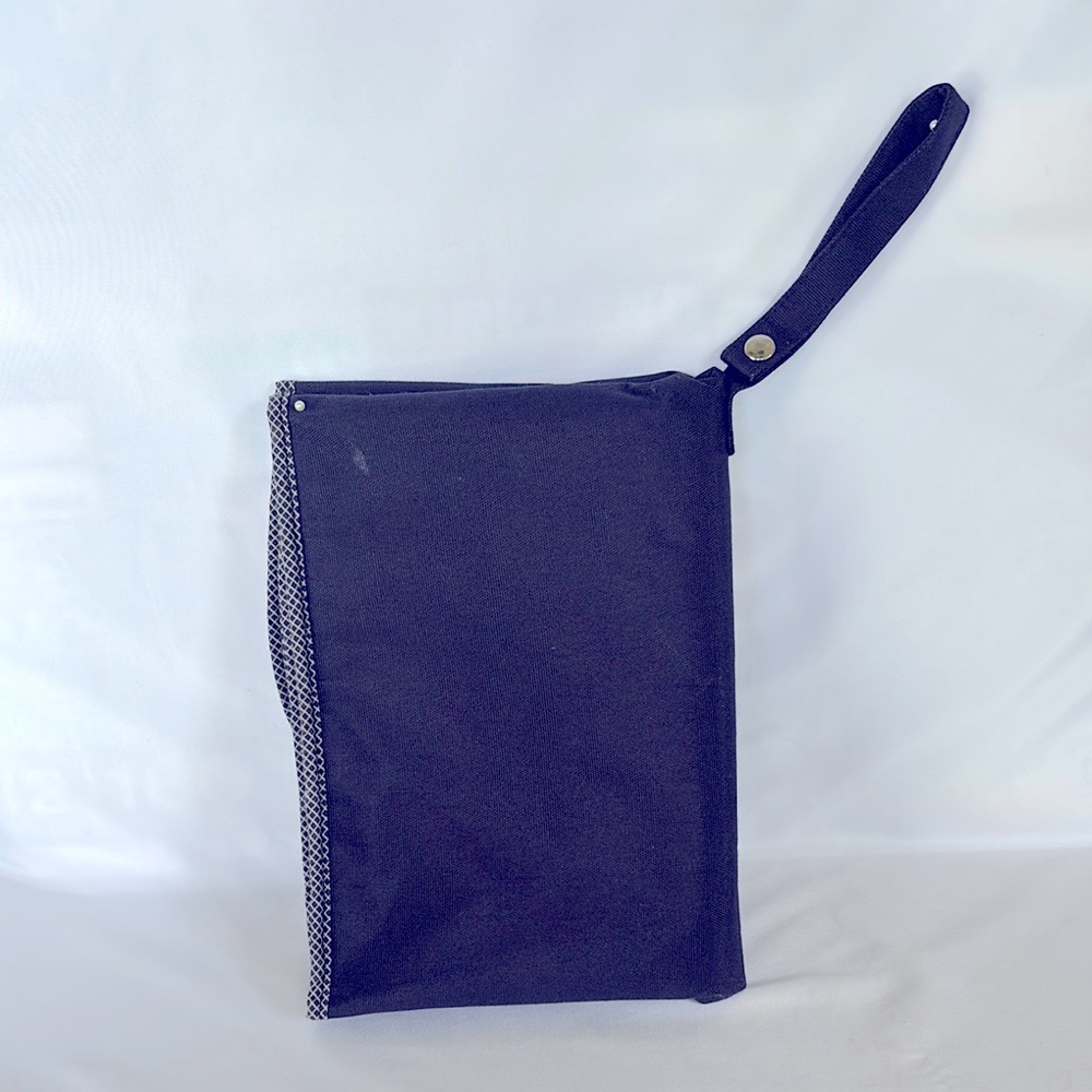 Gently Used DOLLY Baby Travel Diaper Pad Navy Blue - Picture 1 of 8